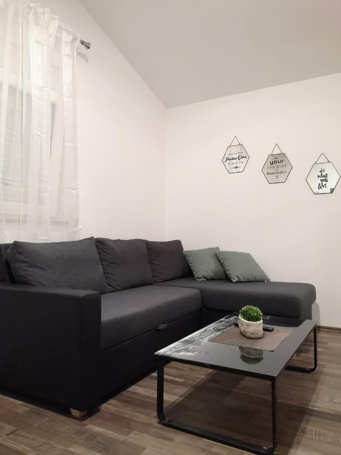 Stinjan: Modern Relaxing *