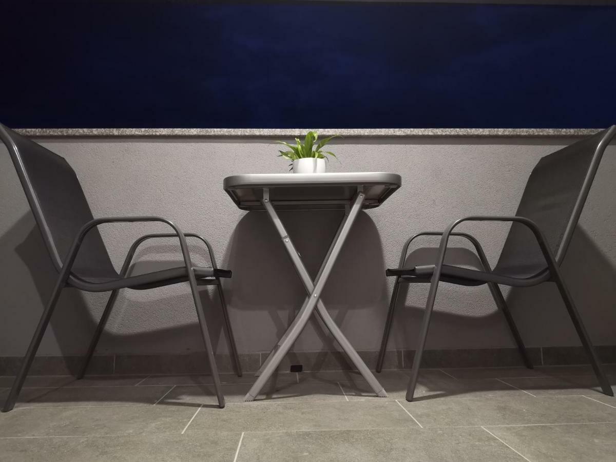 Stinjan: Modern Relaxing Apartmán